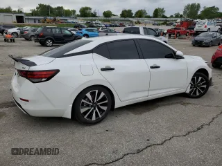 2024 Nissan Sentra SV z VIN 3N1AB8CV6RY311278, wystawiony jako Copart lot #55789685 z przebiegiem 13 029 mil mil oraz Szkoda całkowita • Salvage title. Historia ofert i sprzedaży dostępna na DreamBid. Obrazek 3.