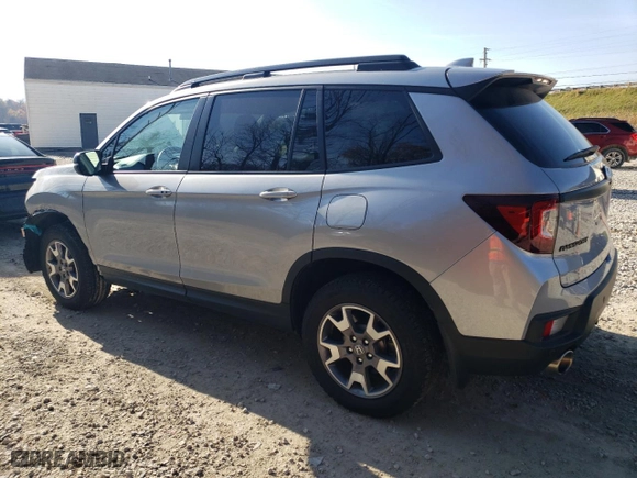2023 Honda Passport TrailSport with VIN 5FNYF8H68PB024860, listed as a Copart auction lot 78401714 with 21,389 mi miles and Salvage Title. Bid and sale history available at carsss.com. Image 2.