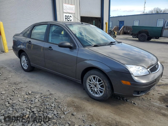 2007 Ford Focus S with VIN 1FAHP34NX7W119743, listed as a Copart auction lot 54132405 with 213,481 mi miles and Salvage Title. Bid and sale history available at carsss.com. Image 4.