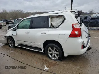 2012 Lexus GX 460 Premium z VIN JTJJM7FX7C5042613, wystawiony jako Copart lot #86386934 z przebiegiem 149 180 mil mil oraz Nie do naprawy • Non repairable. Historia ofert i sprzedaży dostępna na DreamBid. Obrazek 2.