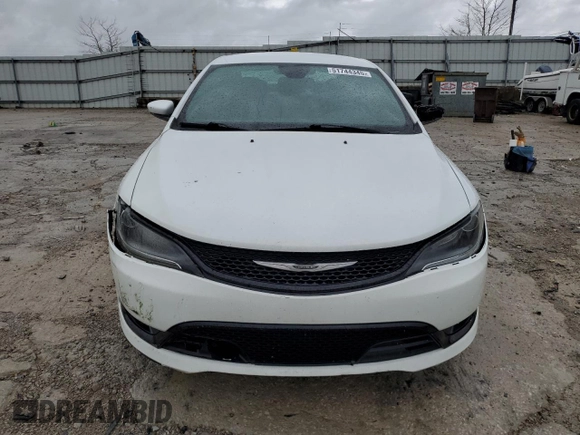 2015 Chrysler 200 S z VIN 1C3CCCBB5FN710029, wystawiony jako Copart lot #51744345 z przebiegiem 177 546 mil mil oraz Nie do naprawy • Non repairable. Historia ofert i sprzedaży dostępna na DreamBid. Obrazek 5.
