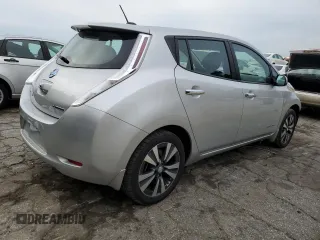 2015 Nissan LEAF SV with VIN 1N4AZ0CP3FC318436, listed as a Copart auction lot 70855893 with 65,101 mi miles. Bid and sale history available at carsss.com. Image 3.