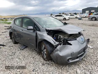 2015 Nissan LEAF SV with VIN 1N4AZ0CP6FC332833, listed as a Copart auction lot 64674203 with 67,873 mi miles. Bid and sale history available at carsss.com. Image 4.