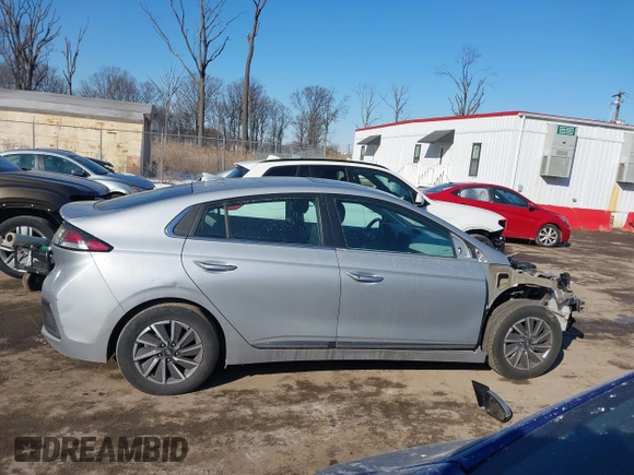 2020 Hyundai Ioniq Limited with VIN KMHC85LJXLU073635, listed as a IAAI auction lot 41371618 with 33,518 mi miles and . Bid and sale history available at DreamBid. Image 14.