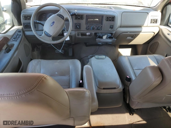 2003 Ford Super Duty F-250 XL with VIN 1FTNW21F93EB09549, listed as a Copart auction lot 47171745 with 101,848 mi miles and Salvage Title. Bid and sale history available at carsss.com. Image 8.