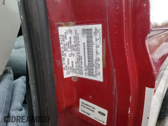 1992 Ford F-250 с VIN 1FTHX26GXNKB43435, выставлен на аукционе Copart как лот 84266234 с пробегом 201 539 миль миль и Списание • Salvage title. История ставок и продаж доступна на DreamBid. Изображение 12.