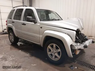 2004 Jeep Liberty Limited with VIN 1J4GL58K24W189935, listed as a IAAI auction lot 41490773 with 115,874 mi miles. Bid and sale history available at carsss.com. Image 1.
