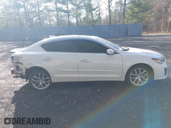 2019 Acura ILX with VIN 19UDE2F30KA000918, listed as a IAAI auction lot 41852271 with 74,037 mi miles. Bid and sale history available at carsss.com. Image 13.