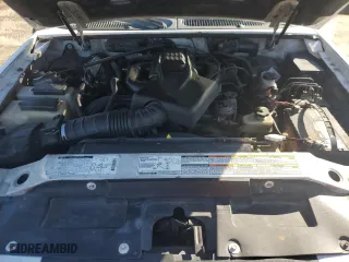 2001 Ford Explorer Sport with VIN 1FMYU60E01UA91153, listed as a Copart auction lot 85310224 with 293,031 mi miles and Salvage Title. Bid and sale history available at carsss.com. Image 12.