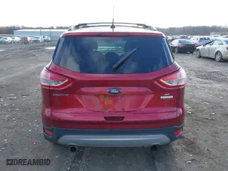 2013 Ford Escape SE with VIN 1FMCU0GX1DUA98986, listed as a IAAI auction lot 41858744 with 105,440 mi miles. Bid and sale history available at carsss.com. Image 17.