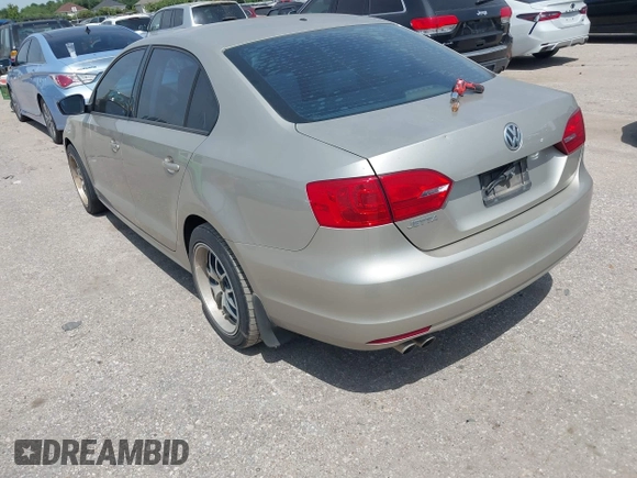 2013 Volkswagen Jetta S with VIN 3VW2K7AJ2DM290373, listed as a IAAI auction lot 42881516 with 101,220 mi miles and . Bid and sale history available at DreamBid. Image 3.