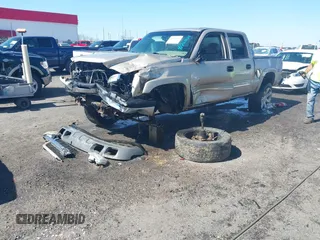 2005 Chevrolet Silverado 1500 LT with VIN 2GCEK13T251371555, listed as a IAAI auction lot 41763568 with 199,491 mi miles and . Bid and sale history available at DreamBid. Image 2.