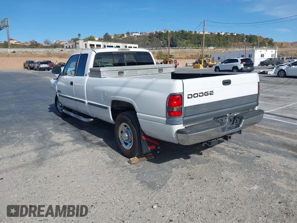 1999 Dodge Ram 2500 with VIN 1B7KC2362XJ593196, listed as a IAAI auction lot 41388015 with 466,535 mi miles. Bid and sale history available at carsss.com. Image 3.