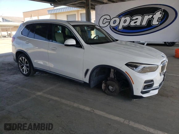 2022 BMW X5 xDrive40i z VIN 5UXCR6C0XN9L83285, wystawiony jako Copart lot #56176995 z przebiegiem 30 779 mil mil oraz Szkoda całkowita • Salvage title. Historia ofert i sprzedaży dostępna na DreamBid. Obrazek 4.