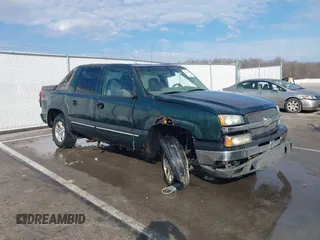 2003 Chevrolet Avalanche with VIN 3GNEK13T13G299307, listed as a IAAI auction lot 41663449 with 242,862 mi miles. Bid and sale history available at carsss.com. Image 1.