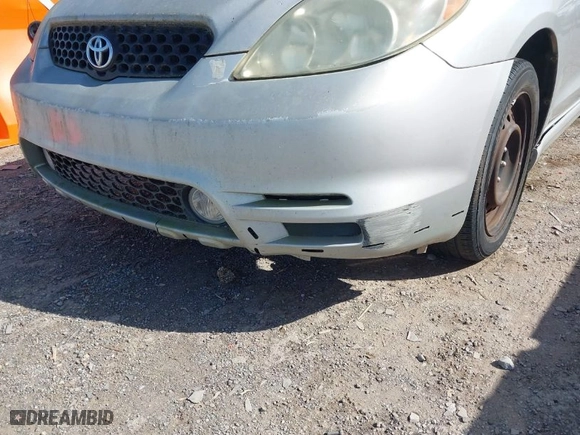 2003 Toyota Matrix Std with VIN 2T1KR32E73C156717, listed as a IAAI auction lot 42006627 with 204,090 mi miles. Bid and sale history available at carsss.com. Image 6.