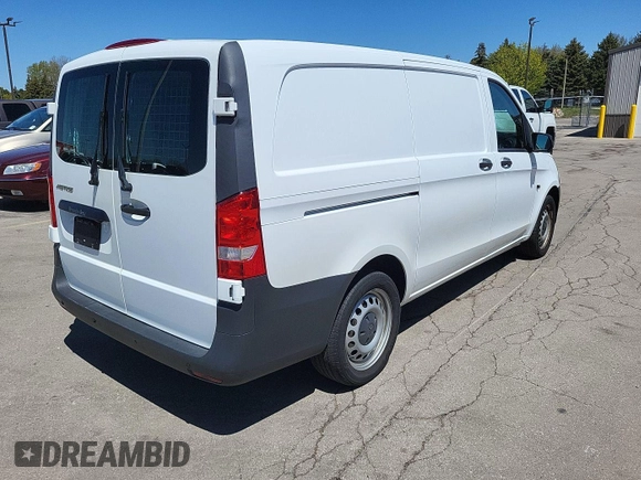 2019 Mercedes-Benz Metris Cargo z VIN WD3PG2EA2K3582413, wystawiony jako IAAI lot #42466389 z przebiegiem 82 642 mil mil oraz . Historia ofert i sprzedaży dostępna na DreamBid. Obrazek 20.