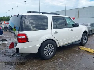 2017 Ford Expedition XLT с VIN 1FMJU1HT5HEA63196, выставлен на аукционе IAAI как лот 42423484 с пробегом 85 932 миль миль и . История ставок и продаж доступна на DreamBid. Изображение 4.