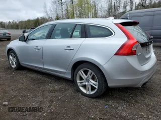2016 Volvo V60 T5 Premier with VIN YV1612SK2G1311574, listed as a Copart auction lot 51989064 with 47,232 mi miles. Bid and sale history available at carsss.com. Image 2.