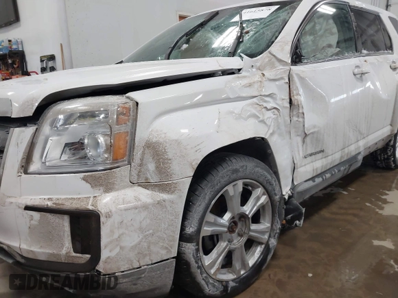 2017 GMC Terrain SLE with VIN 2GKFLSEK3H6230310, listed as a IAAI auction lot 41615878 with 73,660 mi miles. Bid and sale history available at carsss.com. Image 6.