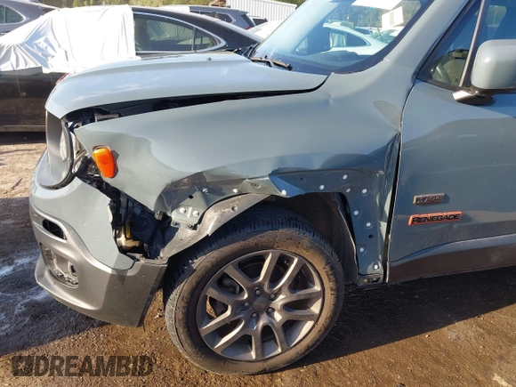 2016 Jeep Renegade Latitude with VIN ZACCJBBT6GPD66773, listed as a IAAI auction lot 41946572 with 156,505 mi miles. Bid and sale history available at carsss.com. Image 6.