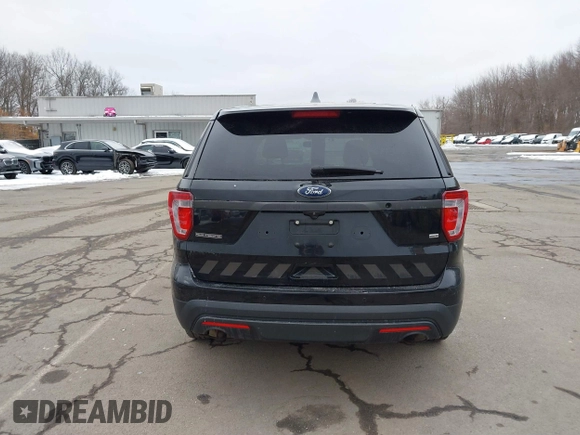 2017 Ford Police Interceptor Utility z VIN 1FM5K8AR6HGE15768, wystawiony jako IAAI lot #41561819 z przebiegiem 176 539 mil mil oraz . Historia ofert i sprzedaży dostępna na DreamBid. Obrazek 17.