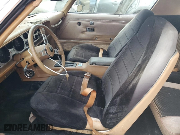 1979 Pontiac Firebird with VIN 2U87K9N120105, listed as a Copart auction lot 84729164 with 87,739 mi miles and Clean title. Bid and sale history available at DreamBid. Image 7.