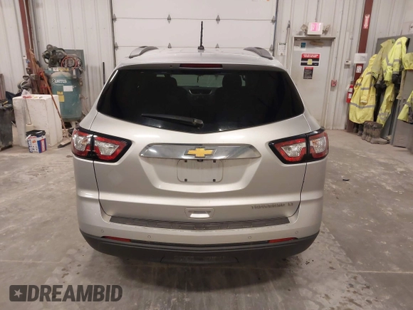 2014 Chevrolet Traverse LT with VIN 1GNKRGKD9EJ149541, listed as a IAAI auction lot 41945942 with 186,531 mi miles. Bid and sale history available at carsss.com. Image 16.