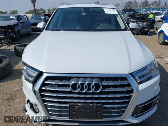 2019 Audi Q7 Premium with VIN WA1AAAF74KD004991, listed as a IAAI auction lot 42180183 with 53,188 mi miles and . Bid and sale history available at DreamBid. Image 13.
