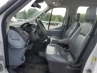 2019 Ford Transit Passenger XL с VIN 1FBZX2CM8KKB60961, выставлен на аукционе Copart как лот 54205965 с пробегом 151 254 миль миль и Списание • Salvage title. История ставок и продаж доступна на DreamBid. Изображение 7.