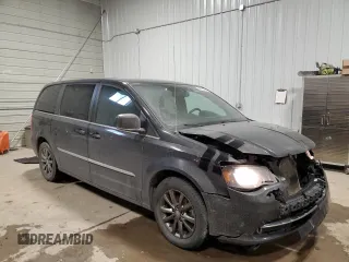 2015 Chrysler Town & Country S with VIN 2C4RC1HG4FR572726, listed as a Copart auction lot 86858984 with 140,033 mi miles and Salvage Title. Bid and sale history available at DreamBid. Image 4.