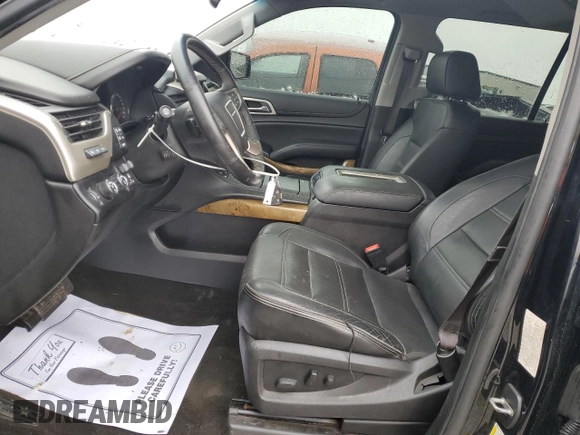 2017 GMC Yukon XL Denali with VIN 1GKS2HKJ7HR228712, listed as a Copart auction lot 46952025 with 197,162 mi miles and Clean Title. Bid and sale history available at carsss.com. Image 7.