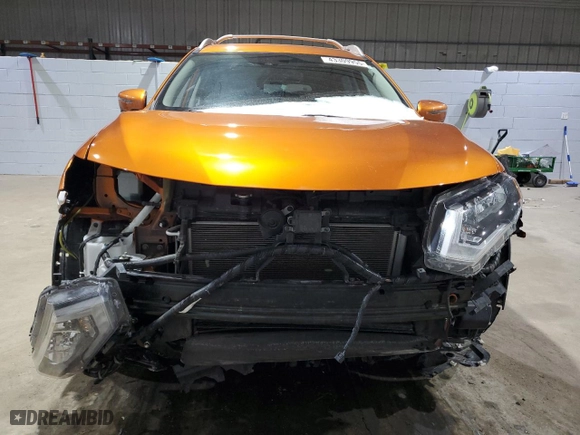 2020 Nissan Rogue SV with VIN JN8AT2MV3LW104209, listed as a Copart auction lot 43309955 with 88,147 mi miles and Salvage Title. Bid and sale history available at carsss.com. Image 5.