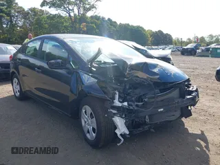 2016 Kia Forte LX z VIN KNAFK4A64G5501403, wystawiony jako IAAI lot #40557617 z przebiegiem 23 846 mil mil oraz . Historia ofert i sprzedaży dostępna na DreamBid. Obrazek 6.