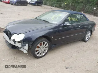 2008 Mercedes-Benz CLK 350 with VIN WDBTK56F48T094098, listed as a IAAI auction lot 42261956 with 164,679 mi miles and . Bid and sale history available at DreamBid. Image 2.
