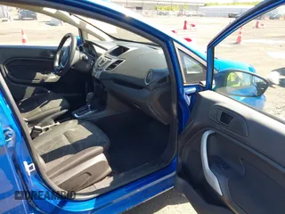 2011 Ford Fiesta SE z VIN 3FADP4BJXBM175601, wystawiony jako IAAI lot #42282031 z przebiegiem 157 658 mil mil oraz . Historia ofert i sprzedaży dostępna na DreamBid. Obrazek 5.