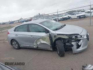 2020 Hyundai Ioniq SE with VIN KMHC75LC0LU242355, listed as a IAAI auction lot 42144438 with 74,120 mi miles and . Bid and sale history available at DreamBid. Image 13.