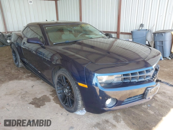 2011 Chevrolet Camaro 1LT z VIN 2G1FF1ED6B9148844, wystawiony jako IAAI lot #41993003 z przebiegiem 90 731 mil mil oraz . Historia ofert i sprzedaży dostępna na DreamBid. Obrazek 1.