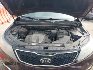 2012 Kia Sorento SX with VIN 5XYKW4A2XCG187647, listed as a IAAI auction lot 42020667 with 210,689 mi miles. Bid and sale history available at carsss.com. Image 10.