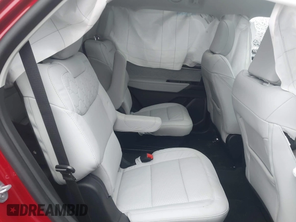 2025 Ford Explorer with VIN 1FMUK8HH3SGA46593, listed as a IAAI auction lot 41509990 with 2,290 mi miles and . Bid and sale history available at DreamBid. Image 8.