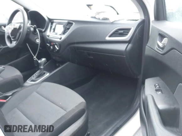 2019 Hyundai Accent SE with VIN 3KPC24A35KE072913, listed as a IAAI auction lot 41507672 with 68,218 mi miles and . Bid and sale history available at carsss.com. Image 5.