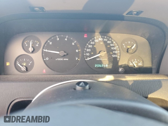 2002 Jeep Grand Cherokee with VIN 1J8GX38S82C176323, listed as a Copart auction lot 78520444 with 206,258 mi miles and Salvage title. Bid and sale history available at DreamBid. Image 9.