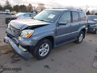 2004 Lexus GX 470 with VIN JTJBT20X840066338, listed as a IAAI auction lot 41815503 with 190,827 mi miles. Bid and sale history available at carsss.com. Image 17.