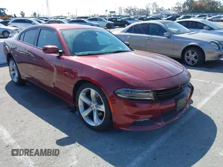2018 Dodge Charger SXT Plus with VIN 2C3CDXHG2JH247372, listed as a IAAI auction lot 41988312 with 33,204 mi miles and . Bid and sale history available at carsss.com. Image 1.