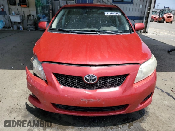2010 Toyota Corolla z VIN 2T1BU4EE7AC397996, wystawiony jako Copart lot #61697225 z przebiegiem 180 177 mil mil oraz Szkoda całkowita • Salvage title. Historia ofert i sprzedaży dostępna na DreamBid. Obrazek 5.