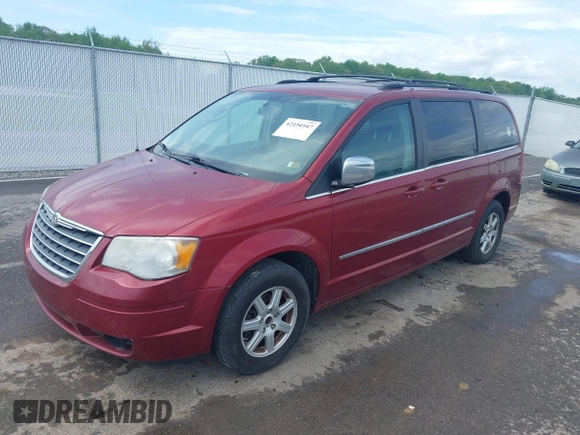 2010 Chrysler Town & Country Touring Plus with VIN 2A4RR8D13AR423431, listed as a IAAI auction lot 42156947 with 192,433 mi miles. Bid and sale history available at carsss.com. Image 2.