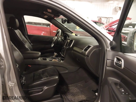 2018 Jeep Grand Cherokee Laredo E with VIN 1C4RJFAG4JC285384, listed as a IAAI auction lot 41629723 with 66,603 mi miles. Bid and sale history available at carsss.com. Image 5.