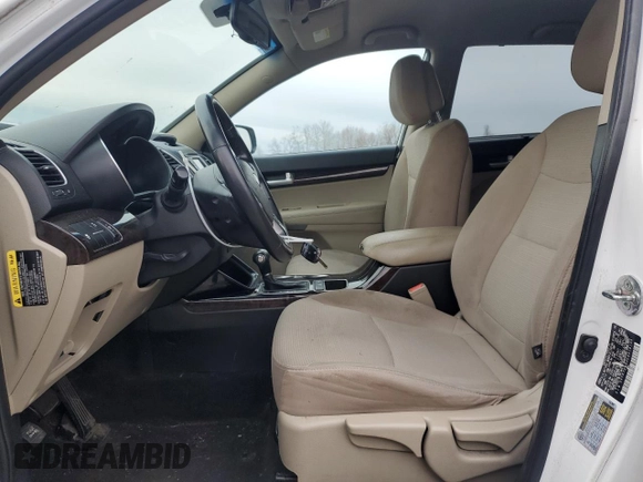 2014 Kia Sorento LX with VIN 5XYKTDA60EG518105, listed as a Copart auction lot 52570515 with 119,081 mi miles and Clean Title. Bid and sale history available at carsss.com. Image 7.