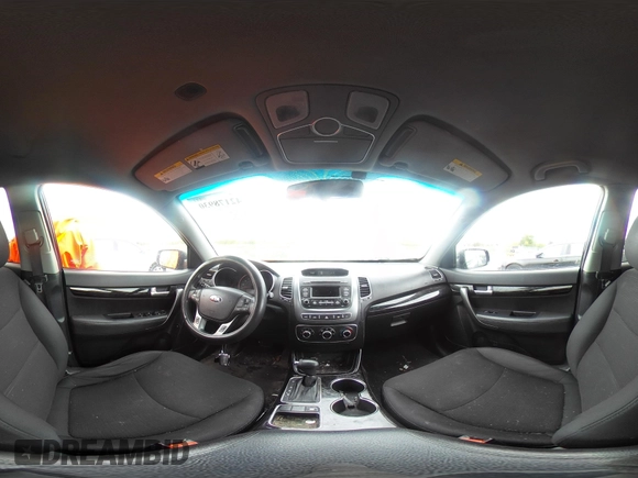 2015 Kia Sorento LX with VIN 5XYKTCA61FG643402, listed as a IAAI auction lot 42178930 with 108,818 mi miles. Bid and sale history available at carsss.com. Image 18.