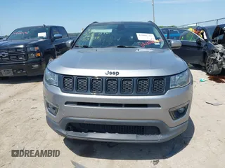 2018 Jeep Compass Latitude with VIN 3C4NJDBB3JT304145, listed as a IAAI auction lot 42008241 with 52,642 mi miles and . Bid and sale history available at DreamBid. Image 12.